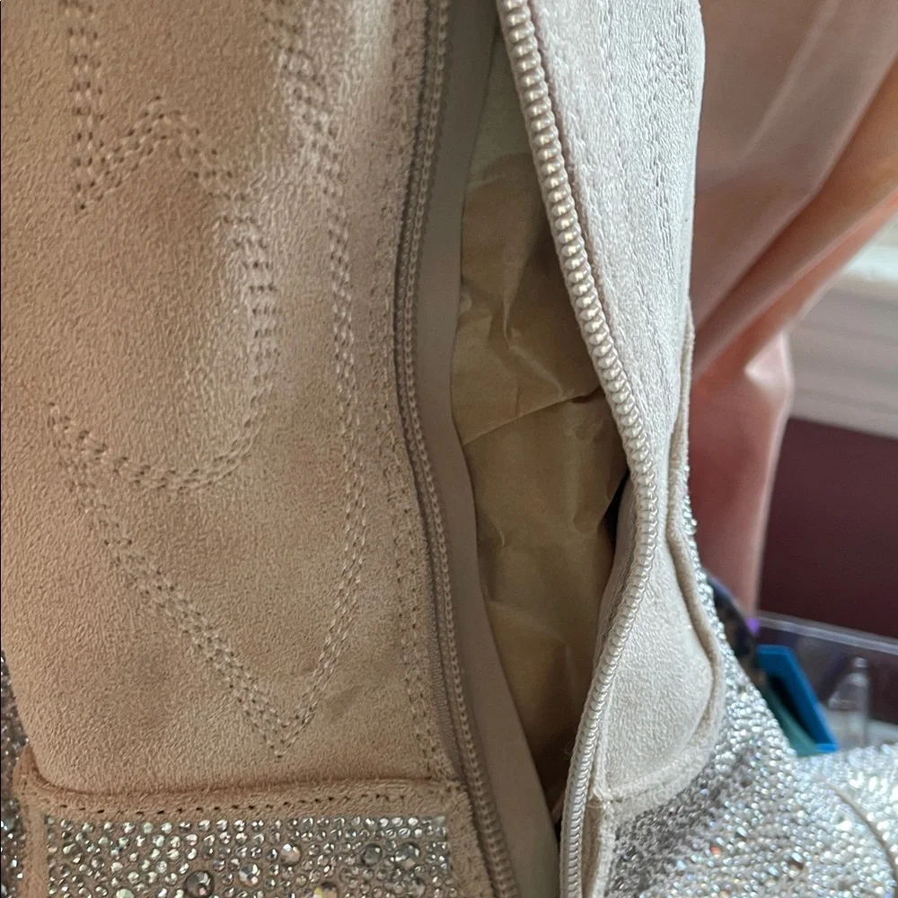 Crystal Embellished Cream Women's Western Heeled Boots - Picture 4 of 17